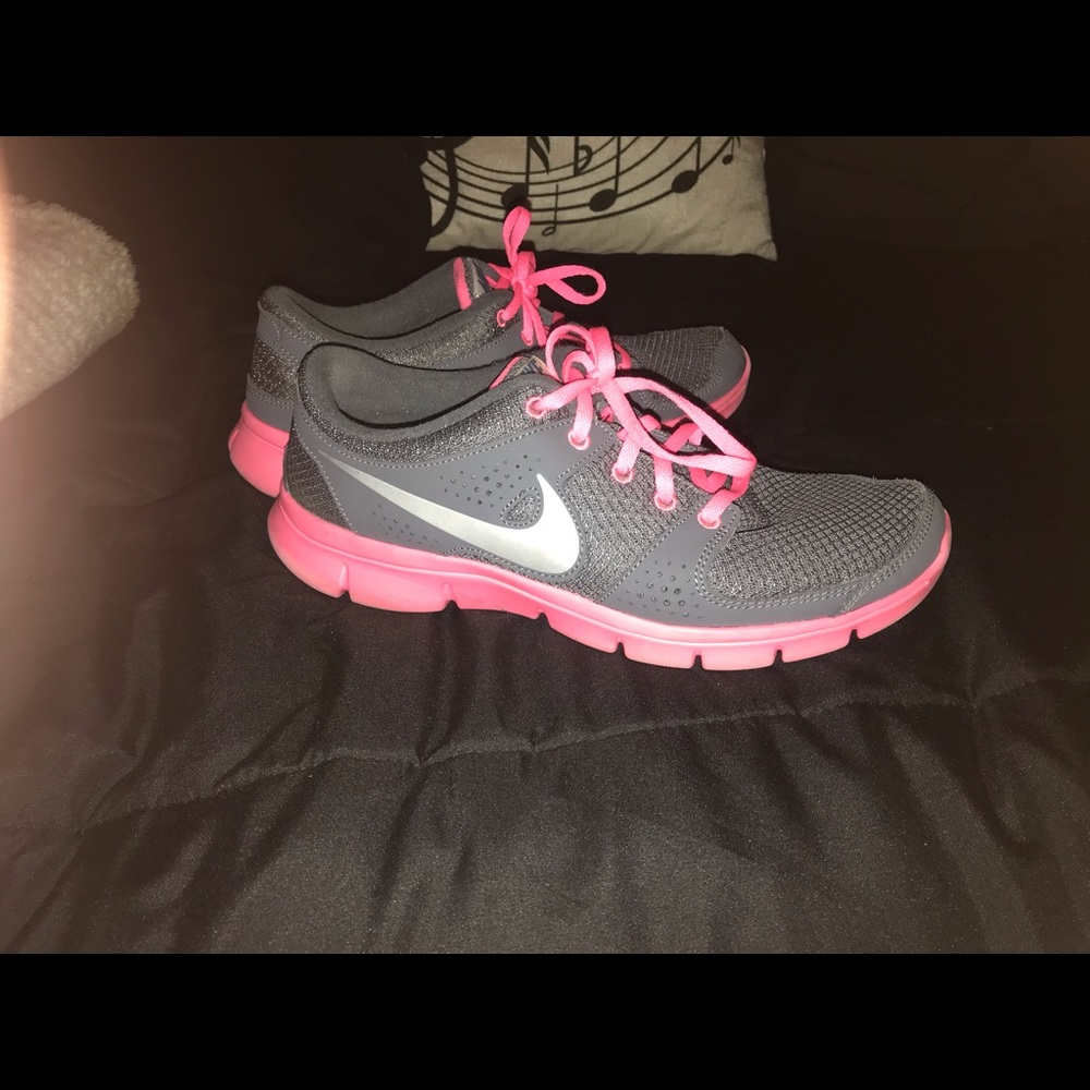 Nike sneakers 🤶🏼